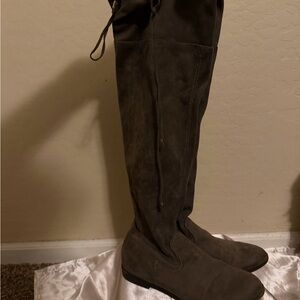 Women's Brown Knee-High Boots